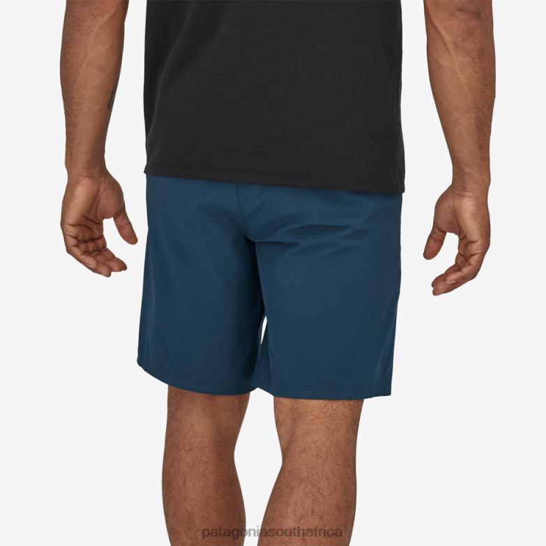 Men Hydropeak Hybrid Walk Shorts-19