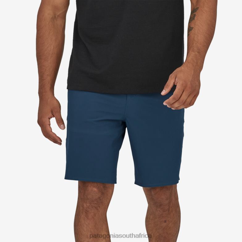 Men Hydropeak Hybrid Walk Shorts-19