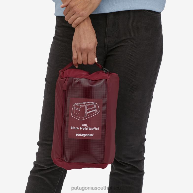 Unisex Black Hole Duffel Bag 40L Perennial Purple Patagonia Accessories P6ZJ63242