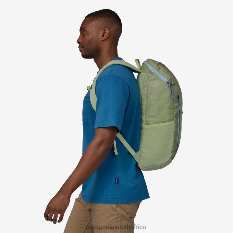 Unisex Black Hole Pack 25L Friend Green Patagonia Accessories P6ZJ63257