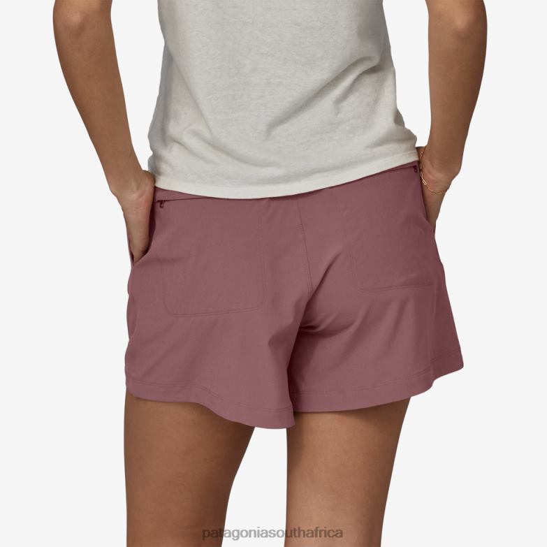 Women Fleetwith Shorts-5