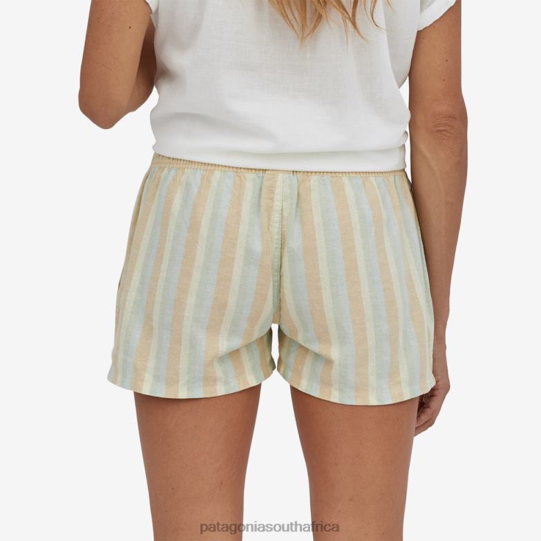 Women Island Hemp Baggies Shorts-3